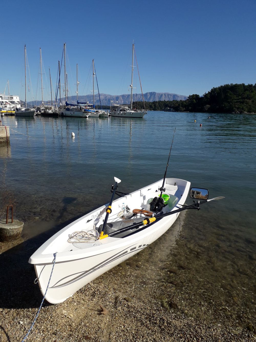 rowing fishing